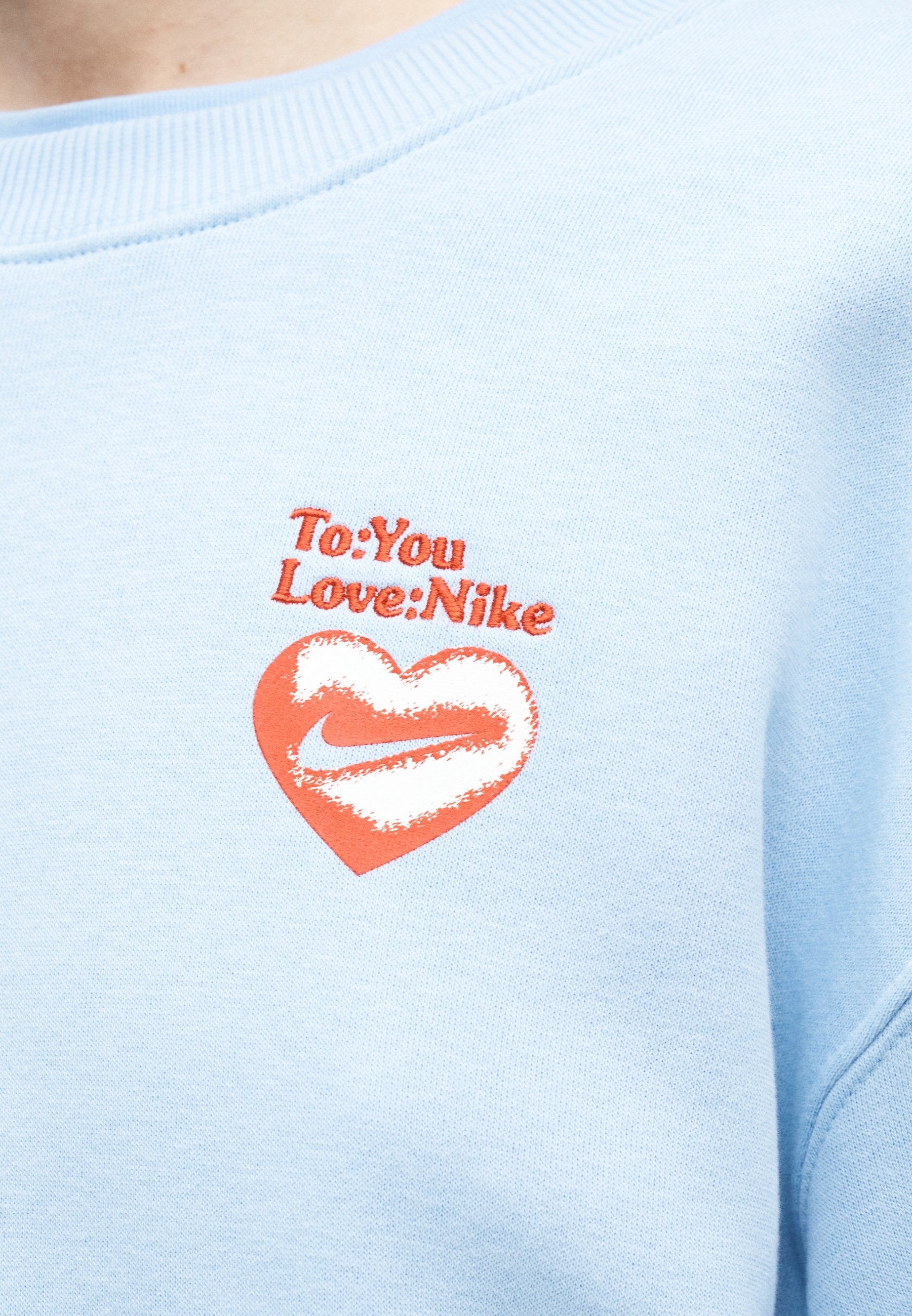 Nike Sportswear CREW