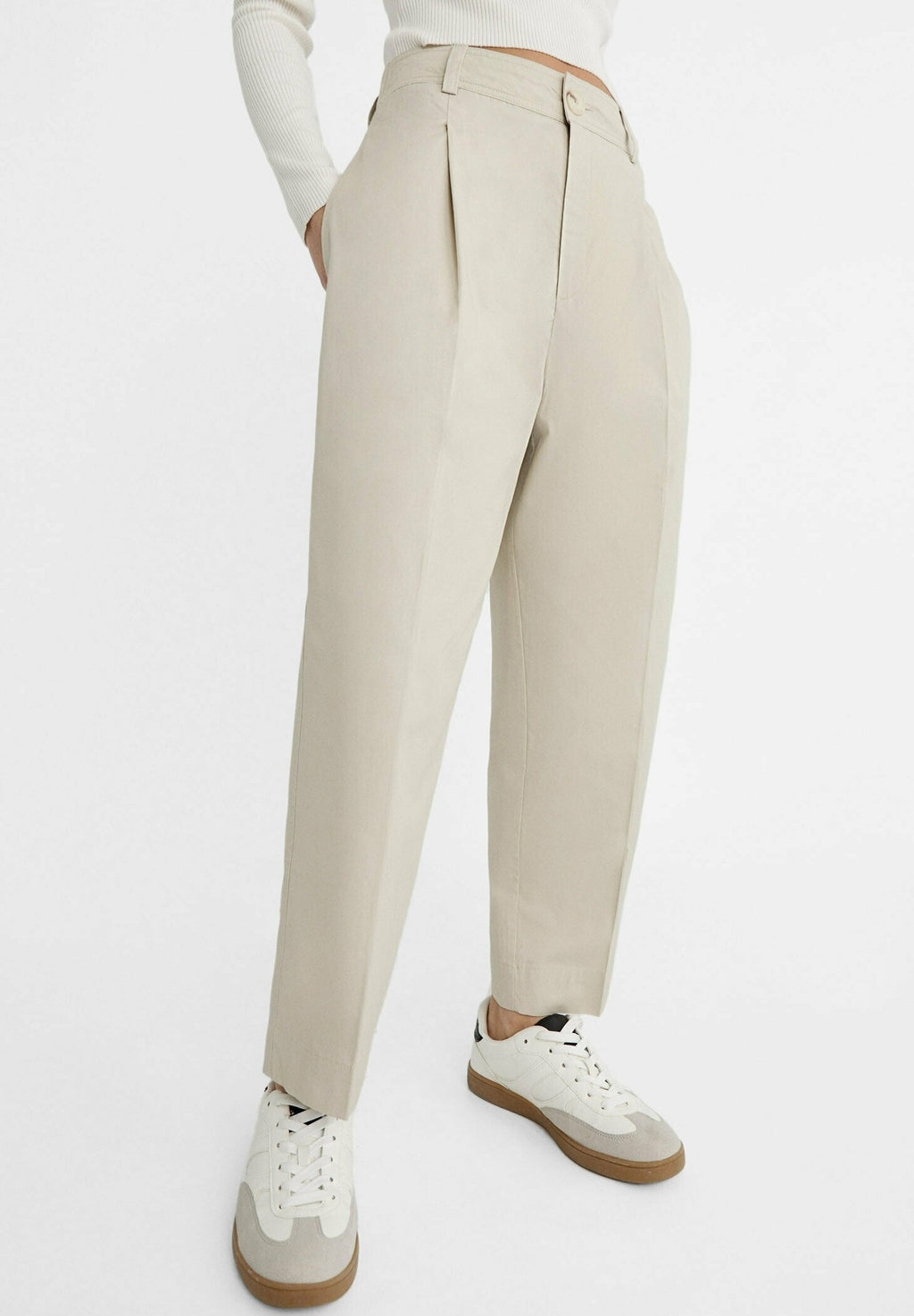 Stradivarius CARROT FIT WITH DARTS DETAIL