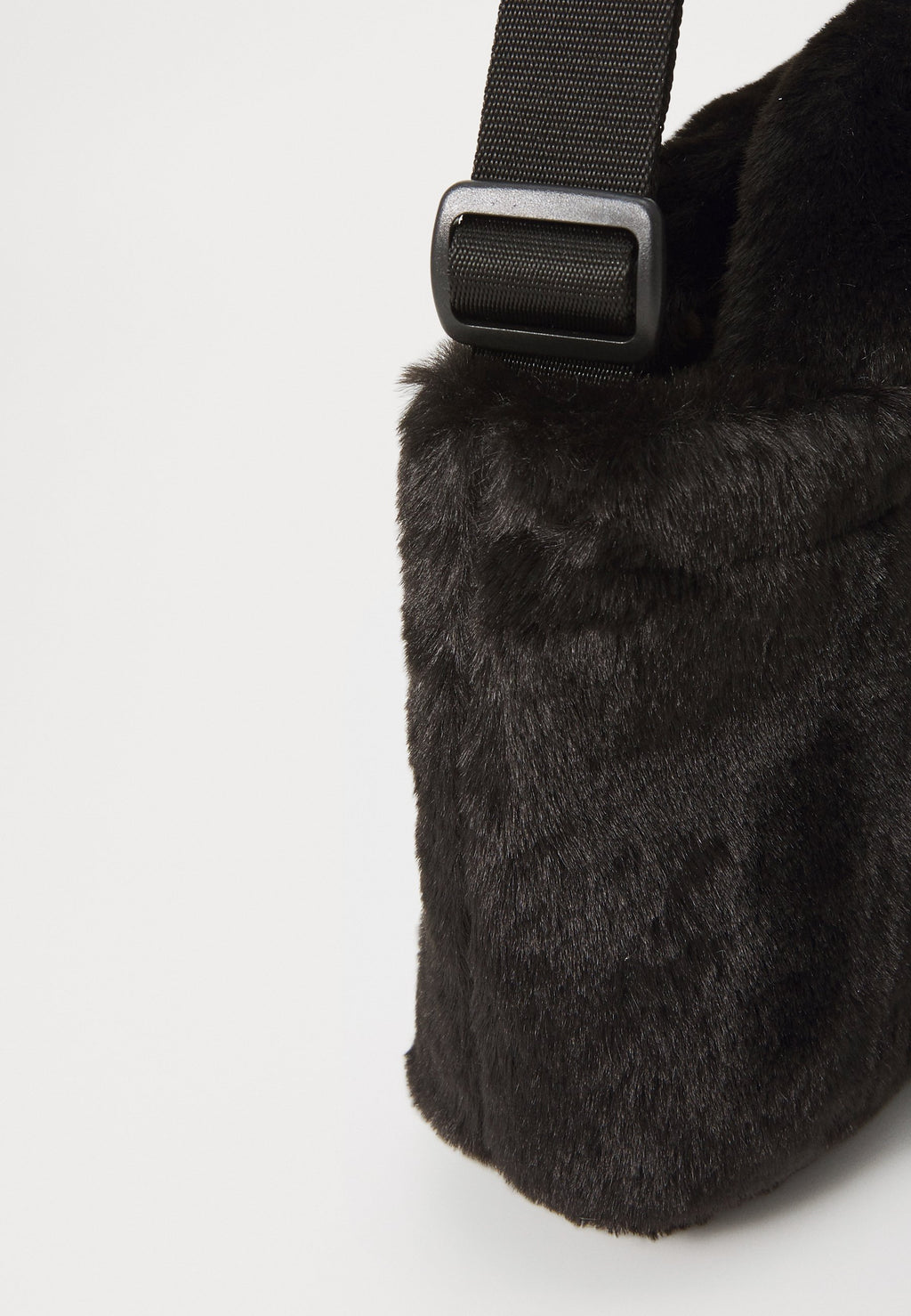 Puma UP FAUX FUR MINI SHOPPER BAG