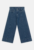 Hoch-taillierte, weit geschnittene Jeans aus dunklem Denim. Verfügt über Fronttaschen, Knopfverschluss und umgeschlagenen Saum. Strukturiertes Material mit sichtbaren Nählinien.
