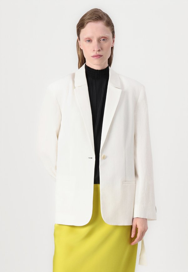 Calvin Klein TECH
