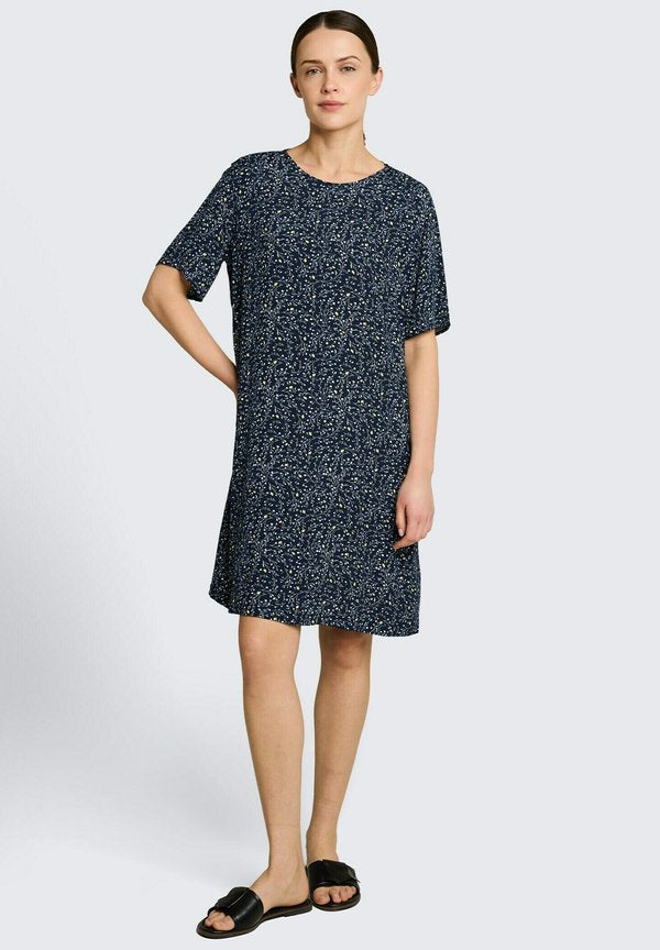 TOM TAILOR TOM TAILOR KLEIDER & JUMPSUITS LOOSE FIT KLEID MIT CUT-OUT-DETAIL - Day dress - navy small leaves design