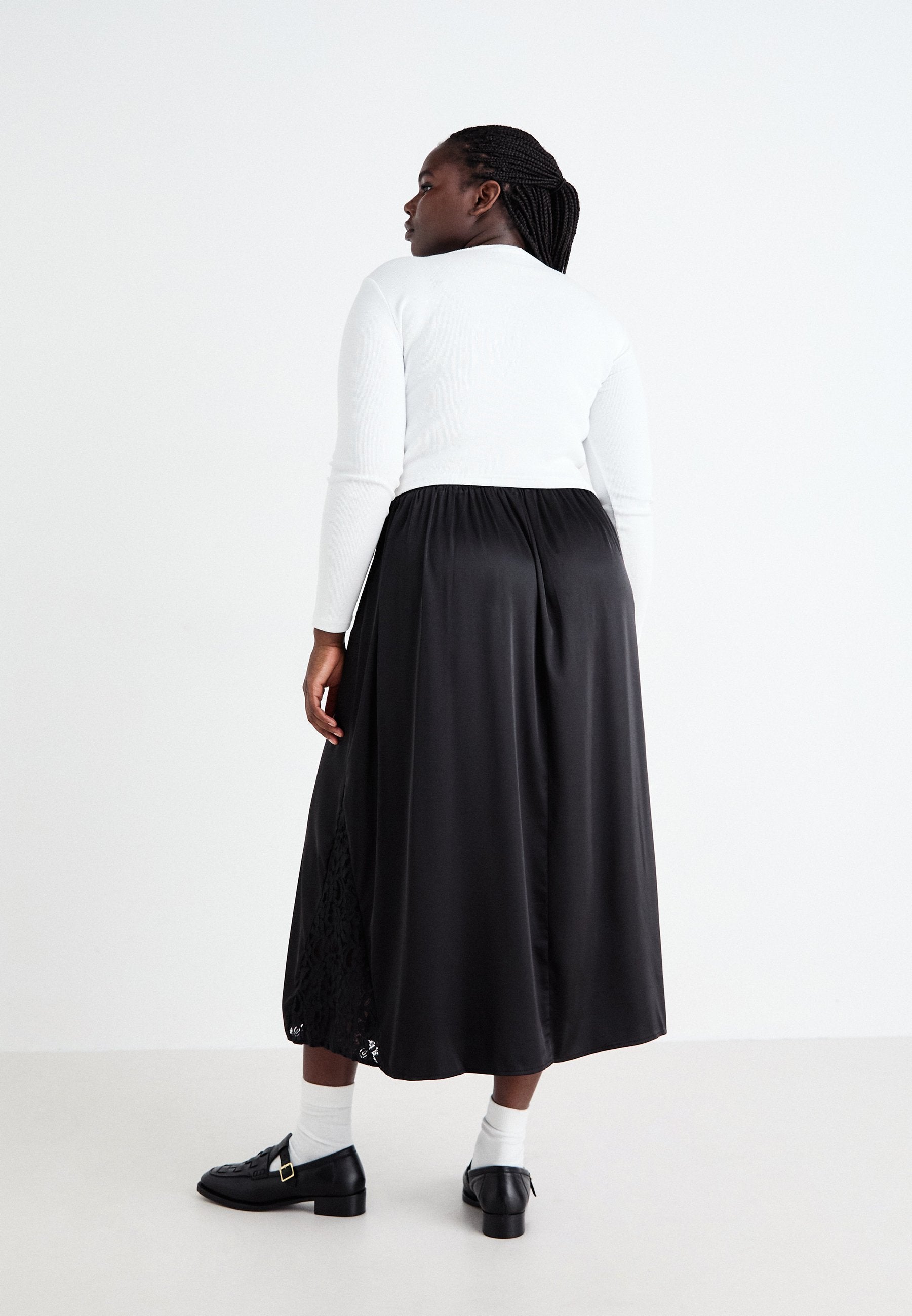 CARDOMINA CALF SKIRT Media 4