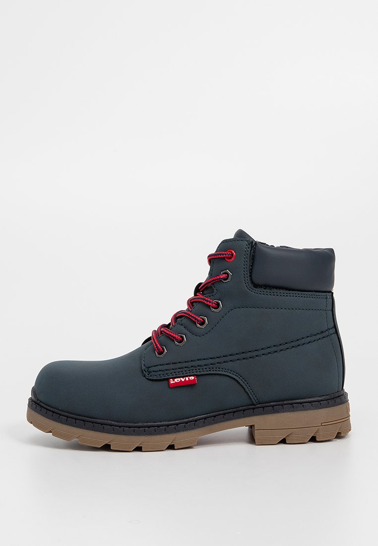 Levi's® NEW FORREST