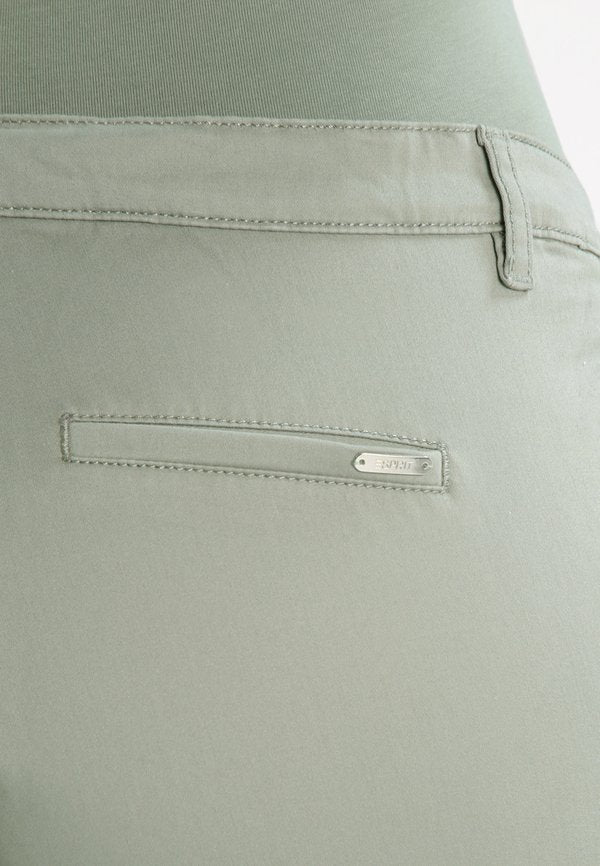 Esprit Maternity
