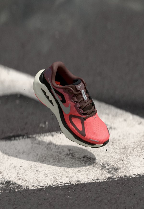 Nike Performance STRUCTURE PLUS - Road running shoes - tattoo/silver-coloured/hot lava/black/sail