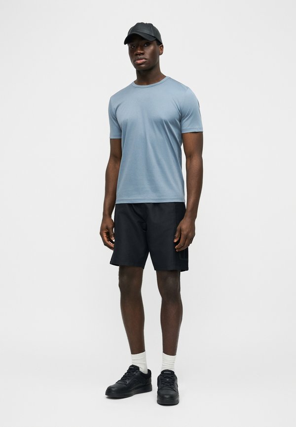 EA7 Emporio Armani WATER SPORTS LOGO BERMUDA