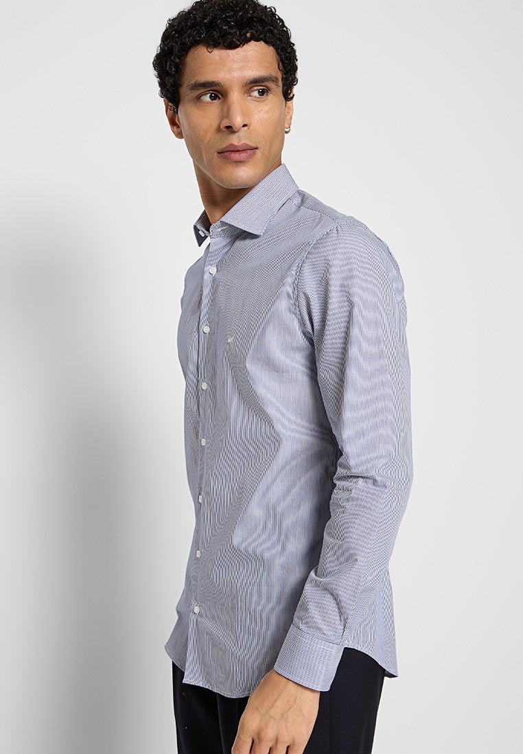 Michael Kors SLIM FIT