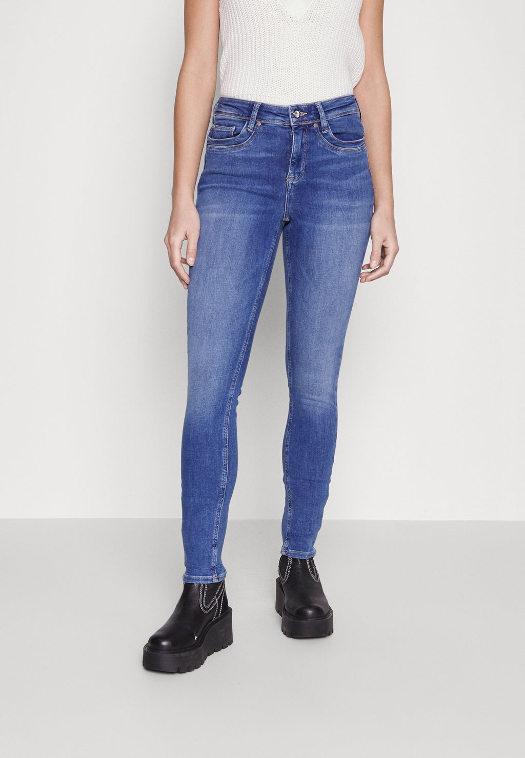 ONLBLUSH WAIST Media 3