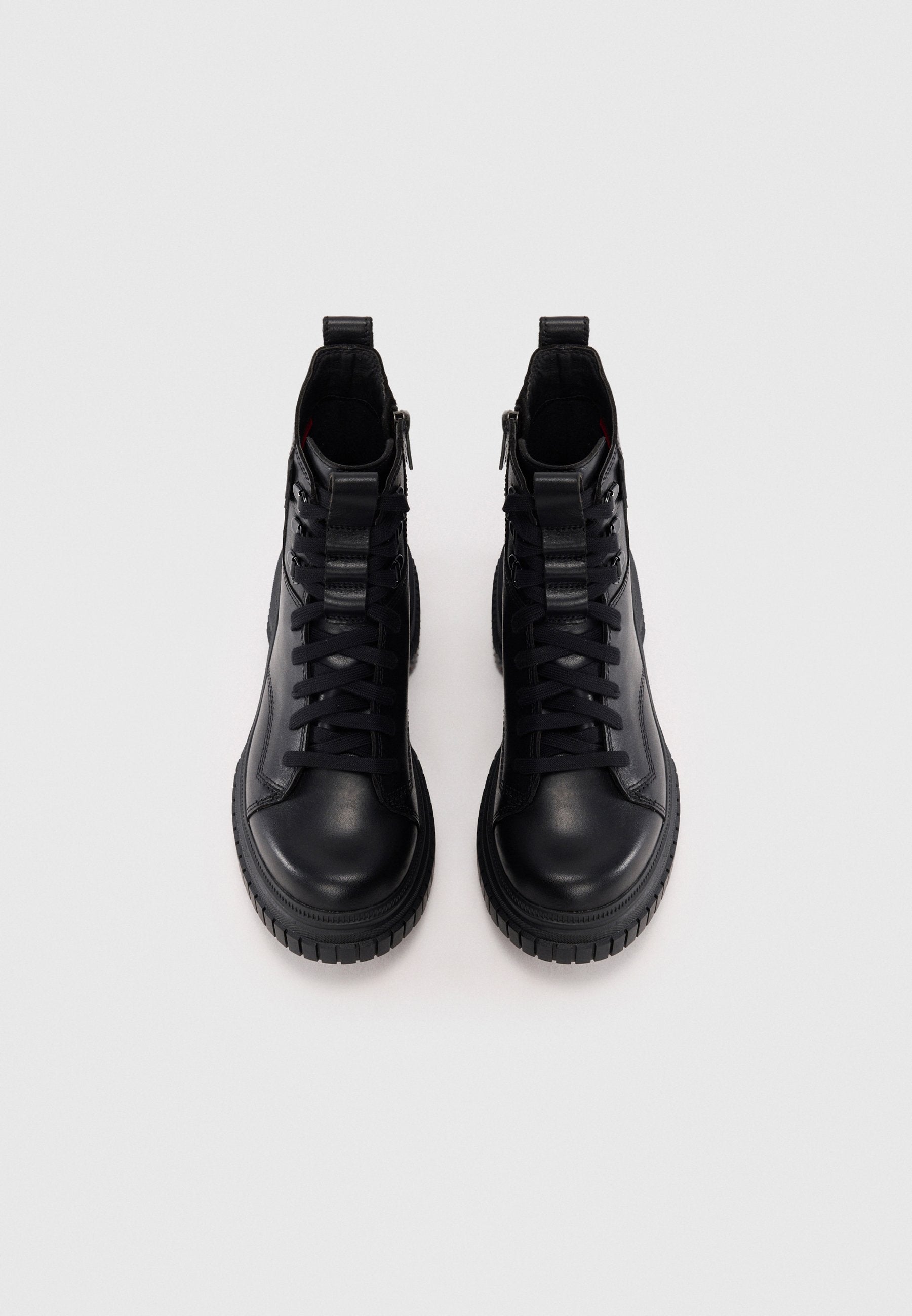 Sorel ONA AVE