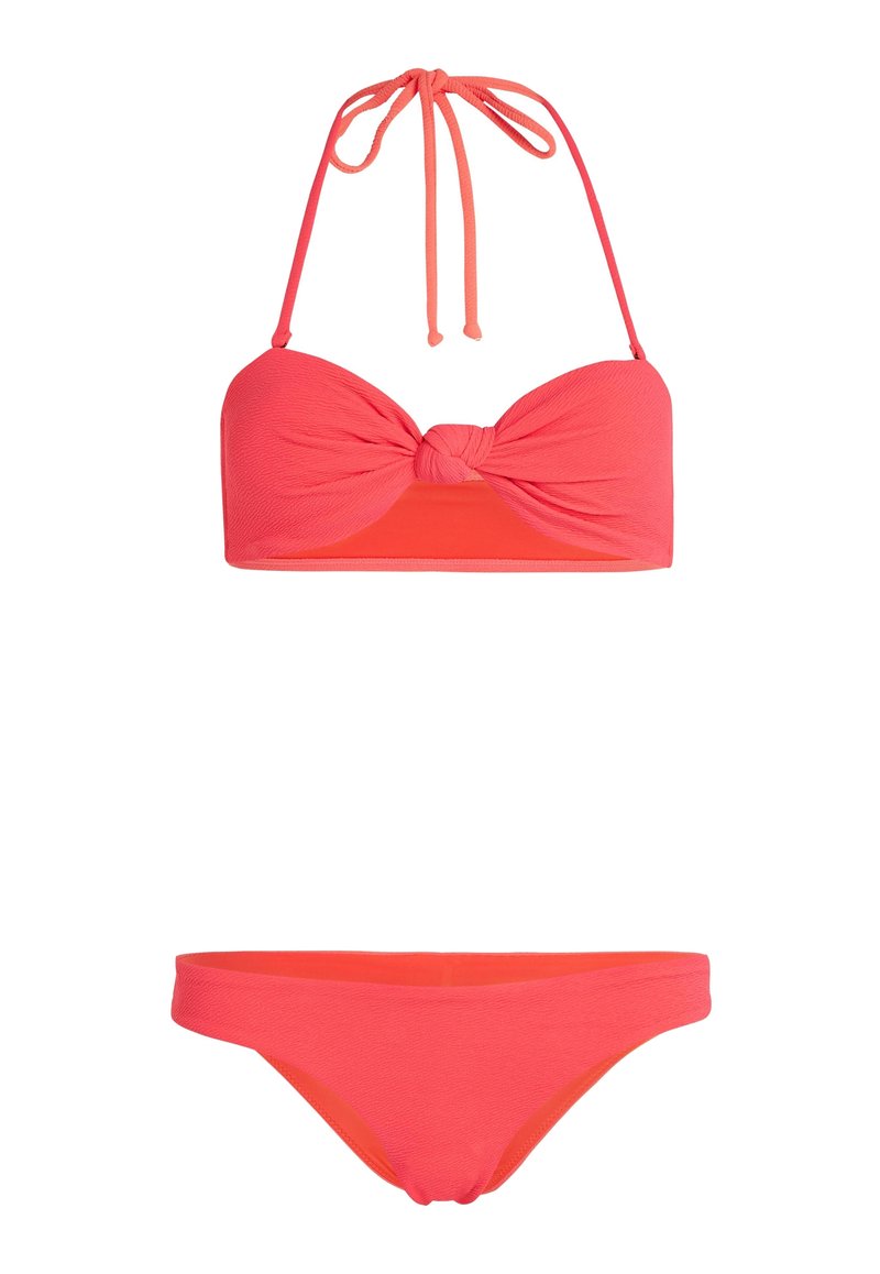 Korallenpinker Bikini-Set mit einem verdrehten Bandeau-Oberteil, das über verstellbare Bindebänder verfügt, und einem tief geschnittenen Unterteil mit kontrastierender Innenausstattung.