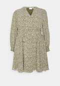 EVOKED VILA VIADELINE DRESS