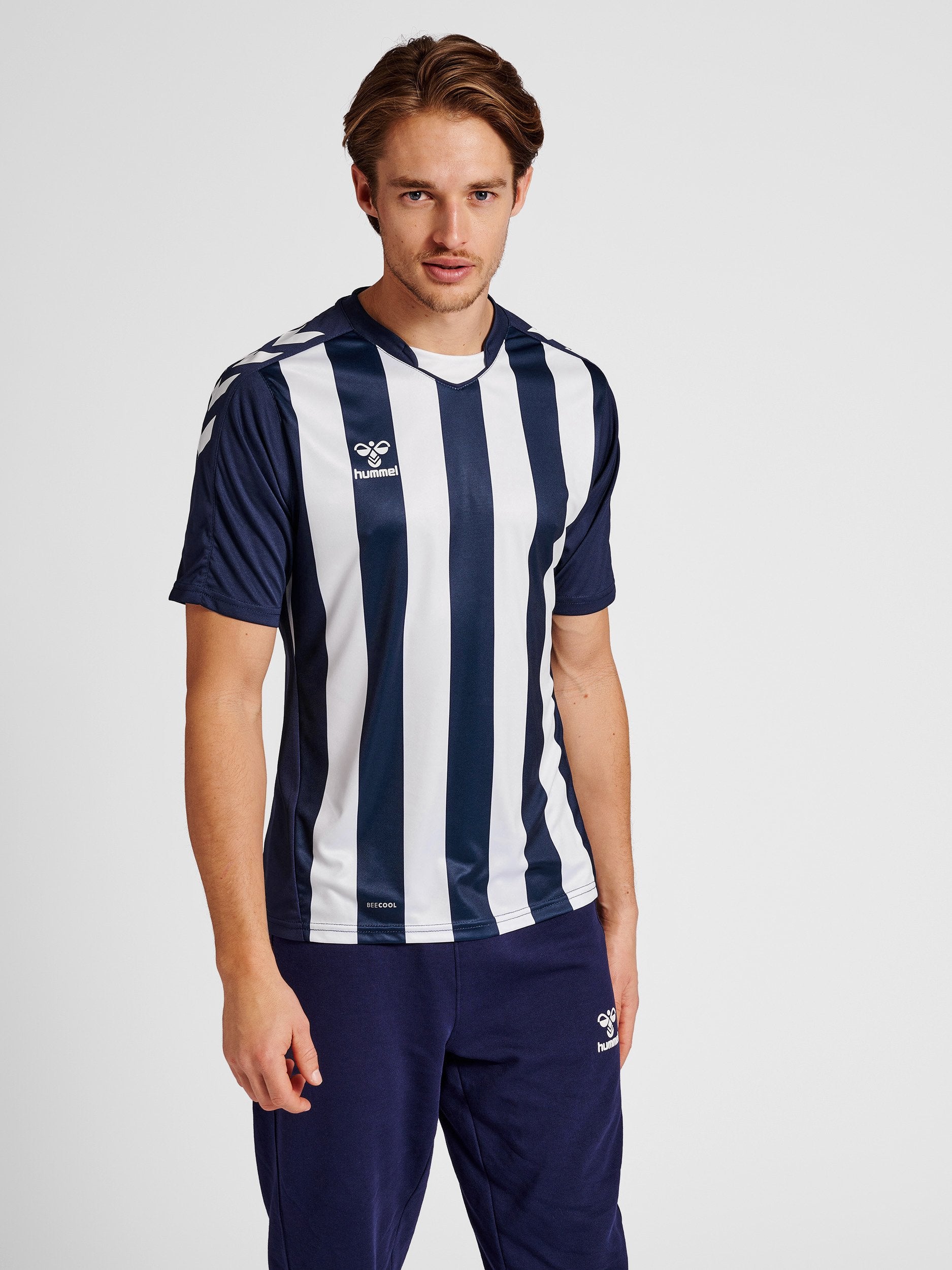 Hummel CORE XK