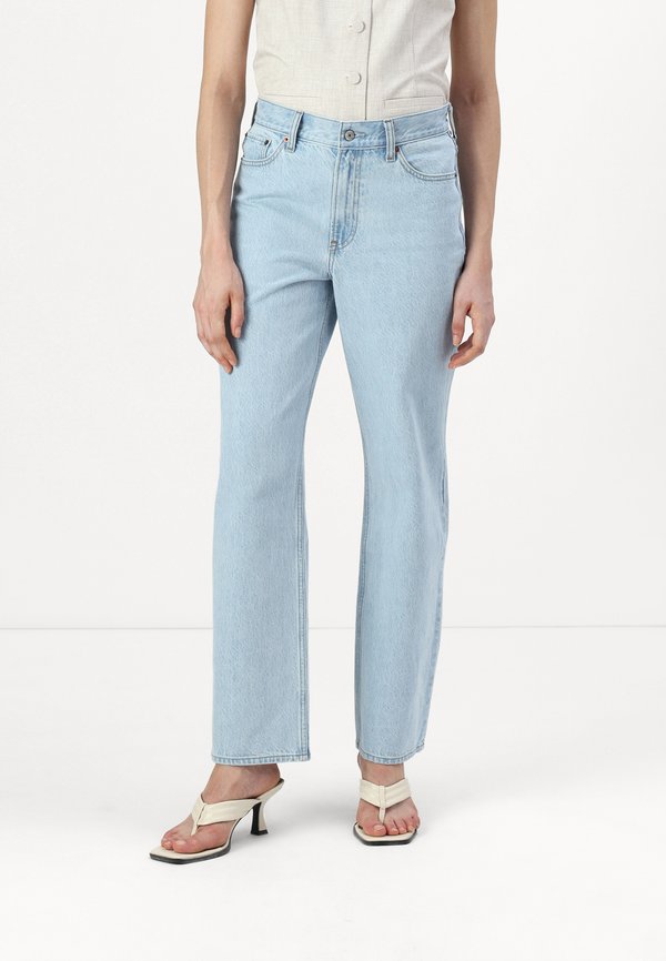 Abercrombie & Fitch LOOSE