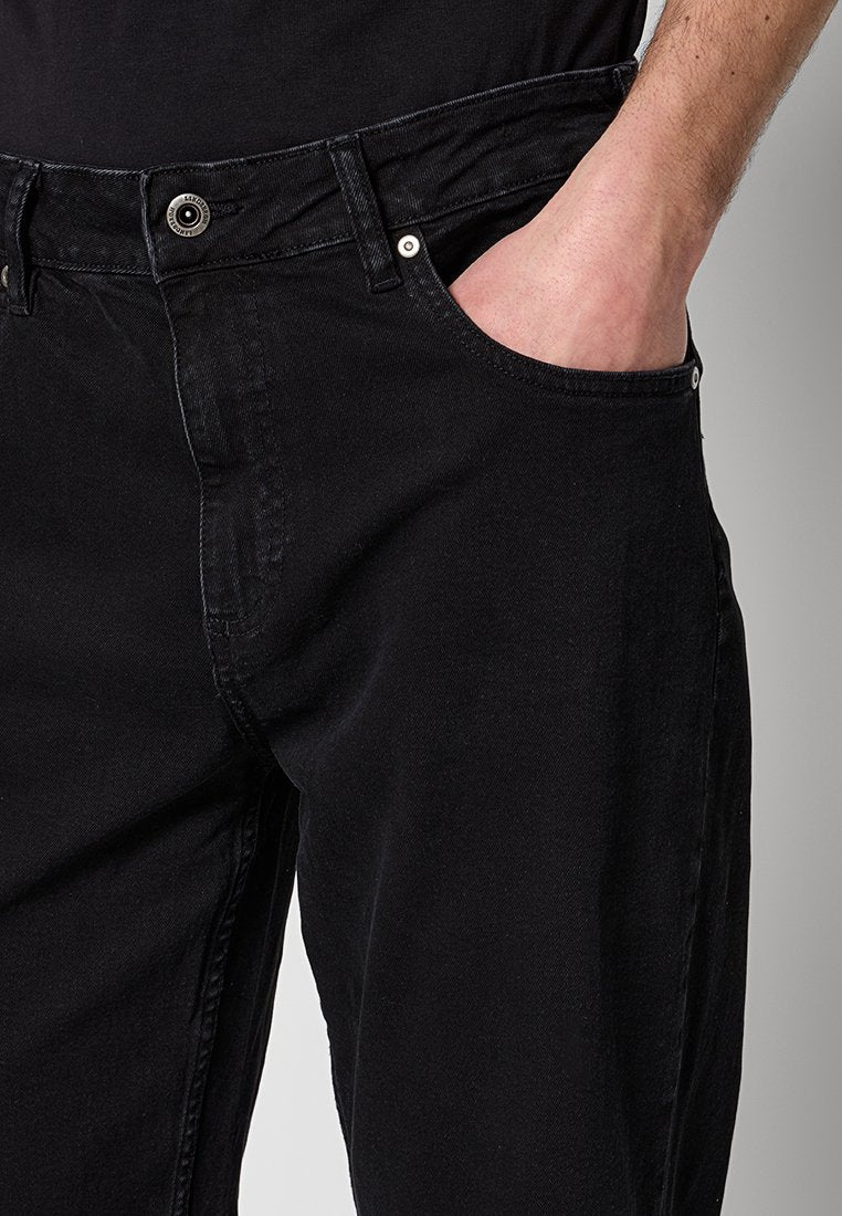 Lindbergh Loose Jeans Media 4