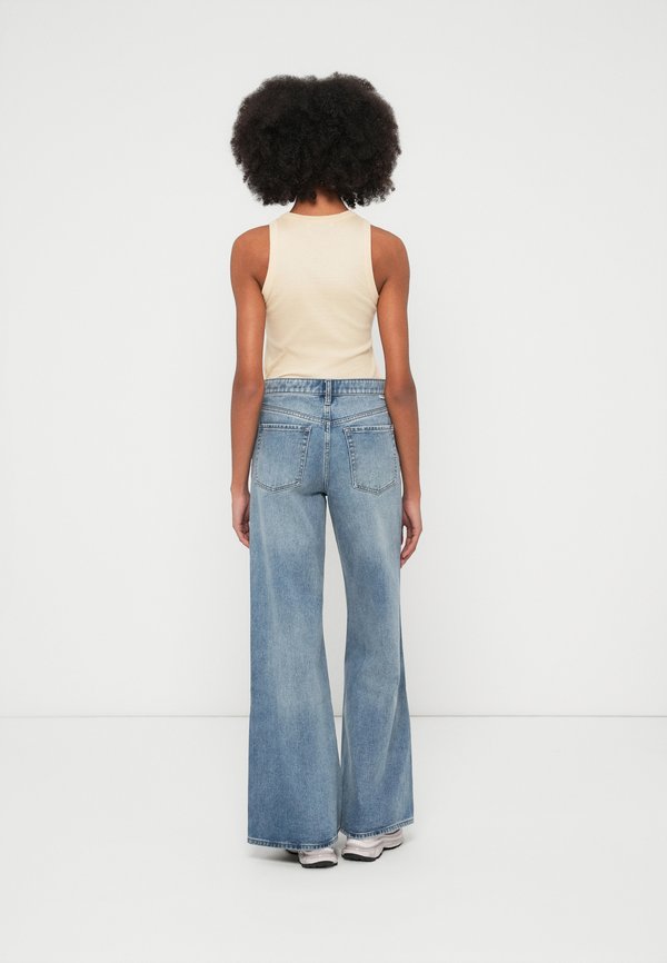 Billabong FREE FALL FLARE