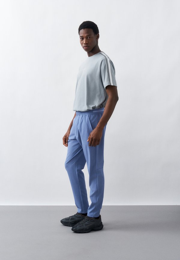 Calvin Klein ICON SPORT