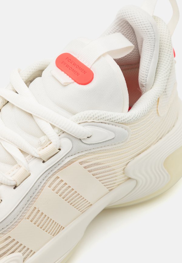 adidas Performance EXHIBIT SELECT 2.0 PRO