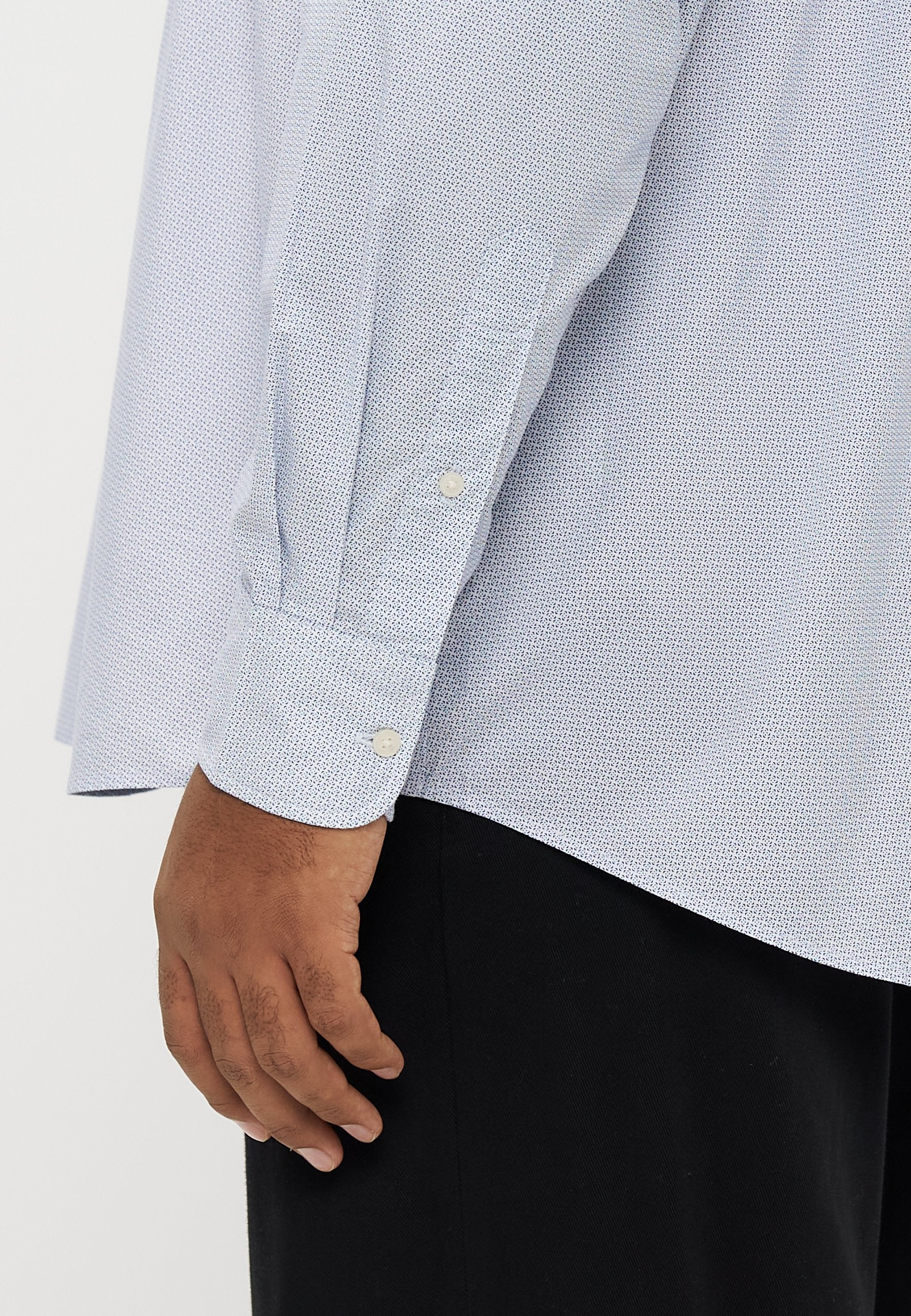 POP FAKESOLID SHIRT Media 6