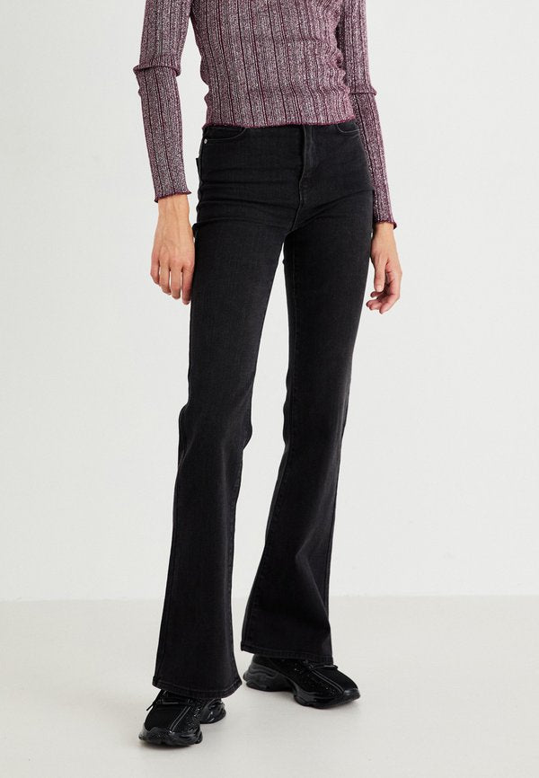 ONLY Retro flared fit ONLHENNI high waist