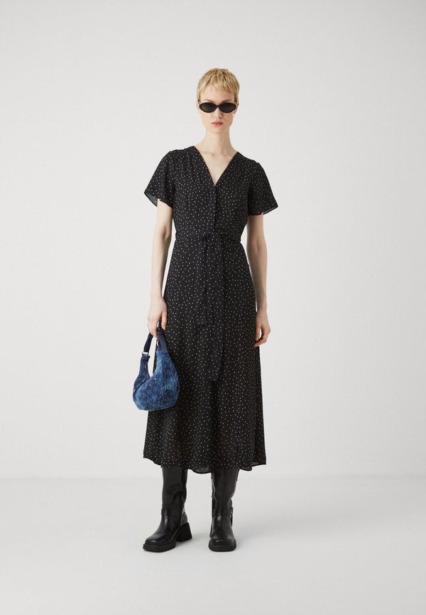Vero Moda Tall VMSIDRA V NECK 7/8 DRESS