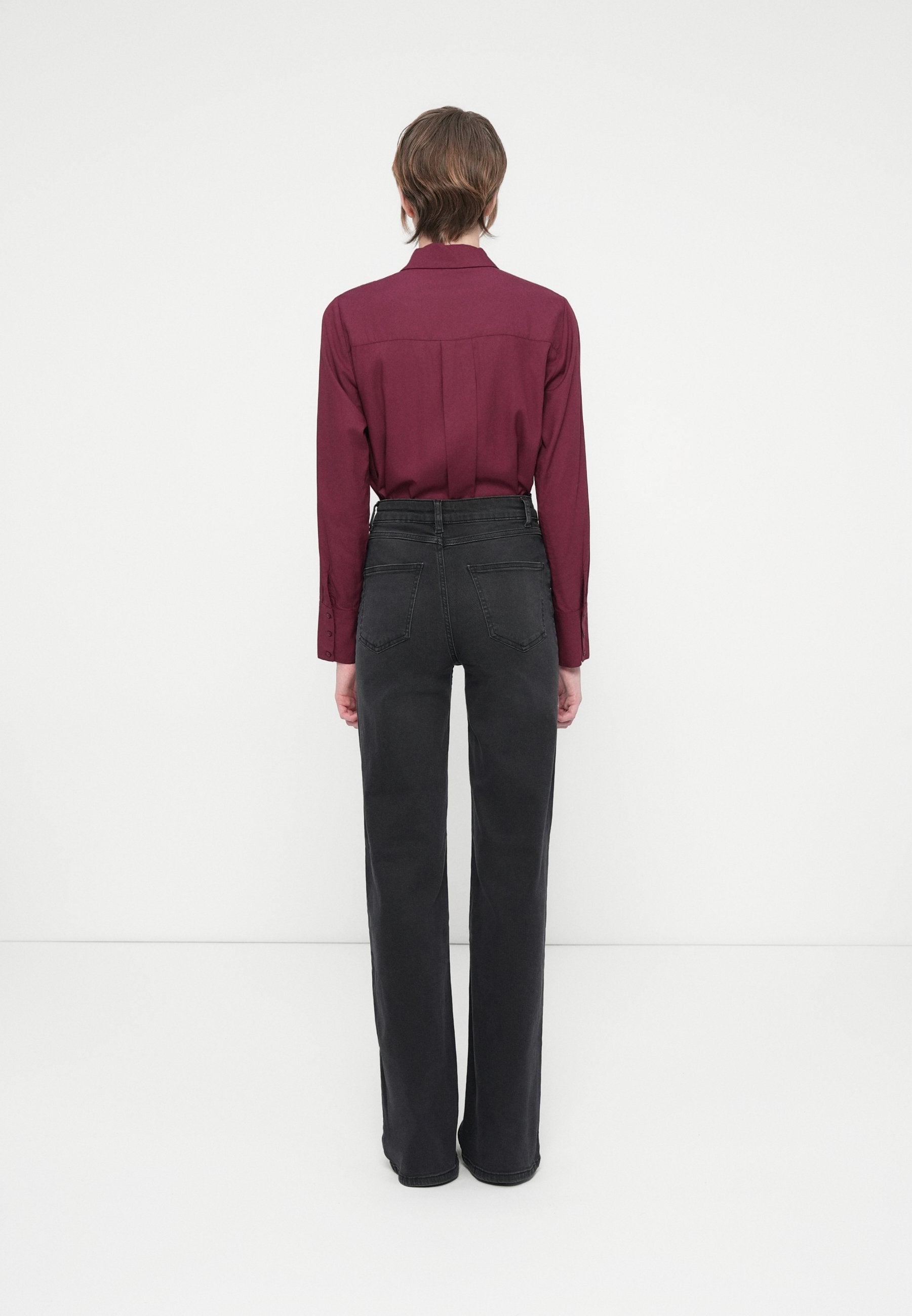 Wide-fit ONLLUNA High waist Wide Leg Fit Media 4