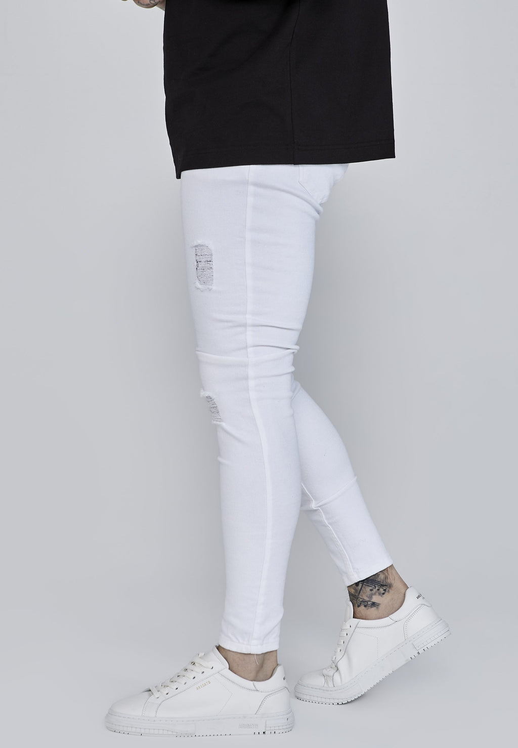 SIKSILK DISTRESSED SKINNY FIT