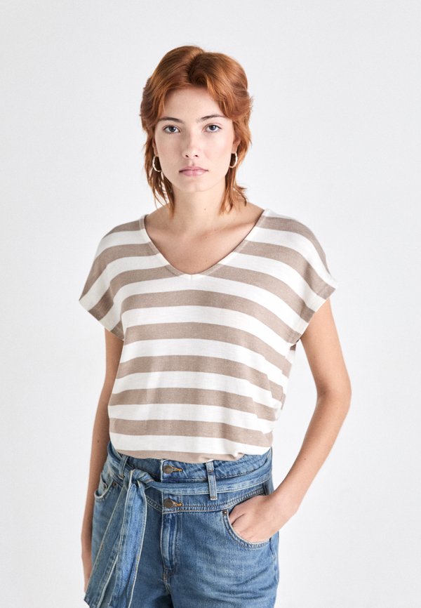 ONLY ONLLIRA LIFE V NECK - Print T-shirt - mocha meringue/cloud dancer
