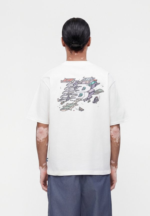 New Balance GHICA SPORT STATION  - Print T-shirt - white