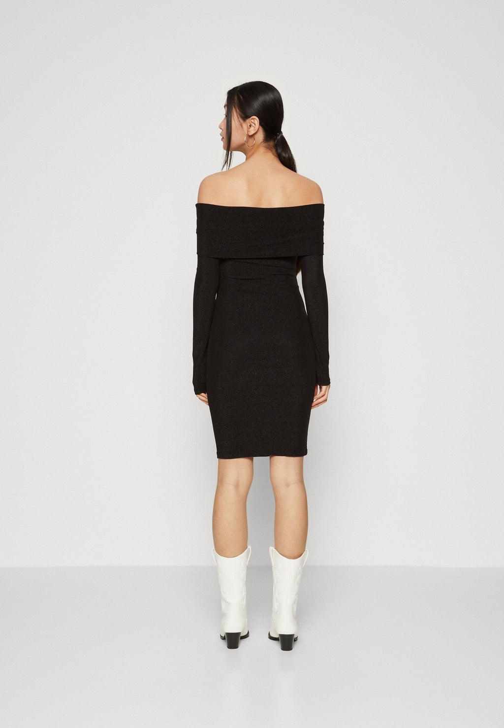 Gina Tricot GLITTER OFF SHOULDER DRESS