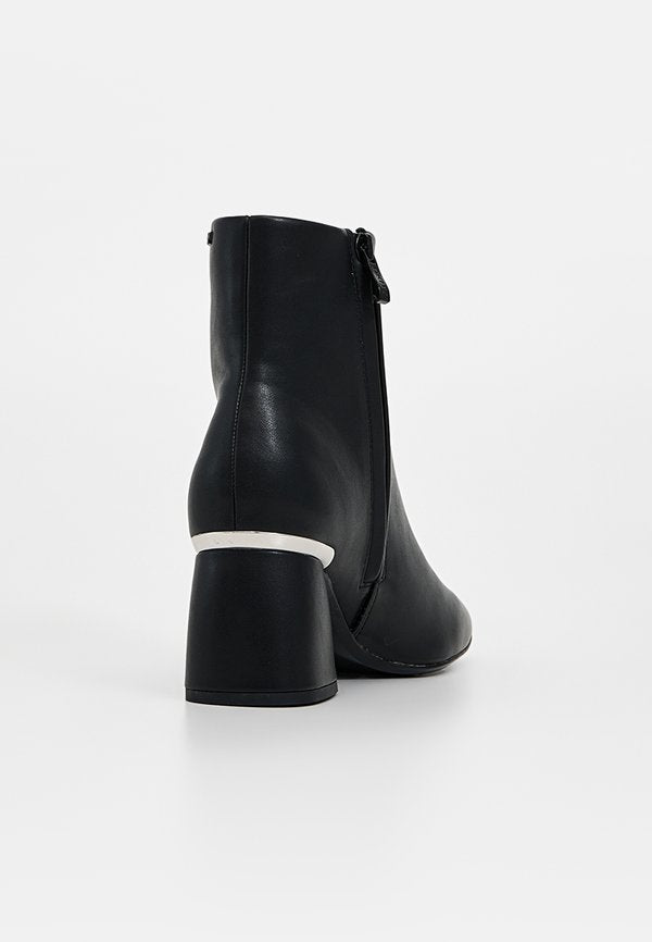 DKNY CALEENA