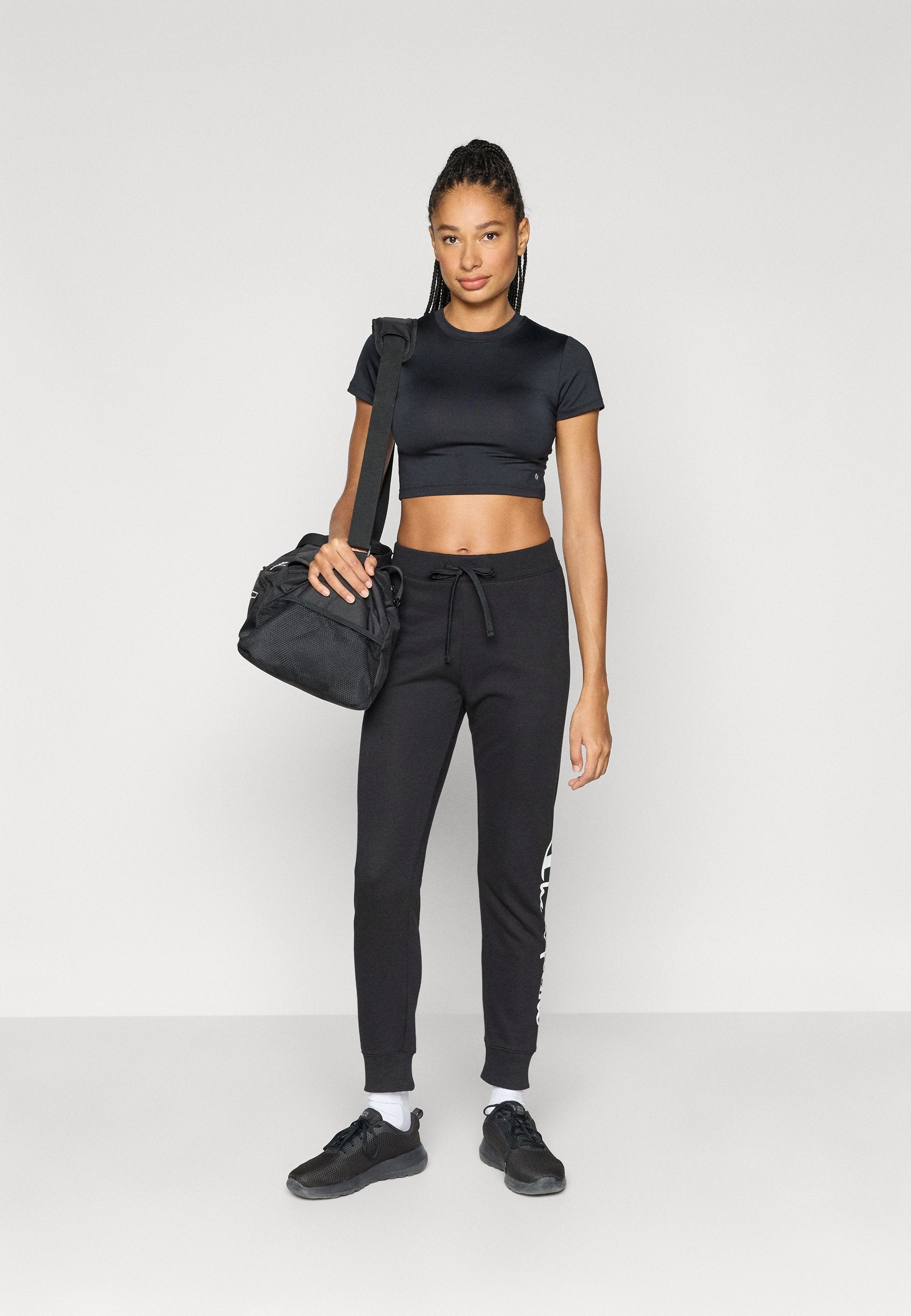 Champion BASICS CUFF PANTS LARGE LOGO