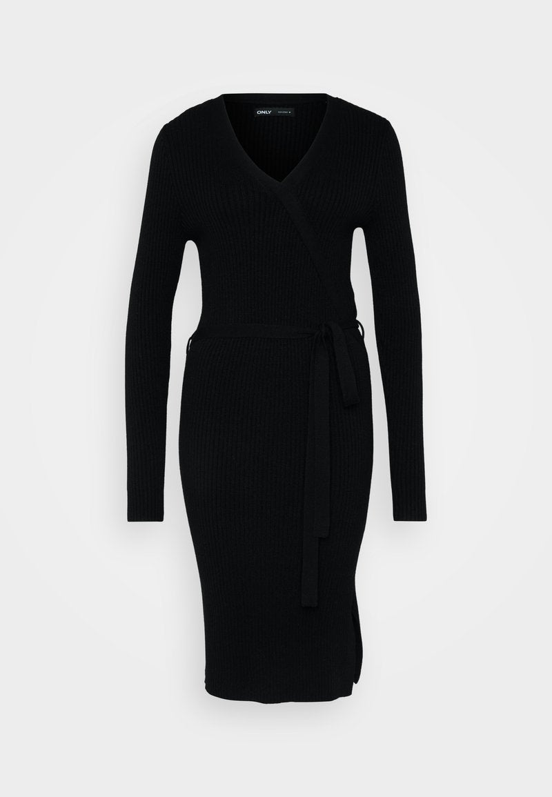 Schwarzes Rippenkleid mit V-Ausschnitt, langen Ärmeln, Wickeldesign und gebundenem Taille. Es hat einen seitlichen Schlitz für zusätzliche Details.