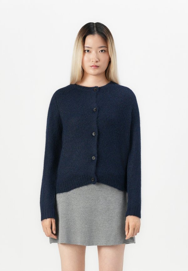 Vero Moda VMNOVAH O NECK BUTTON CARDI - Cardigan - navy blazer