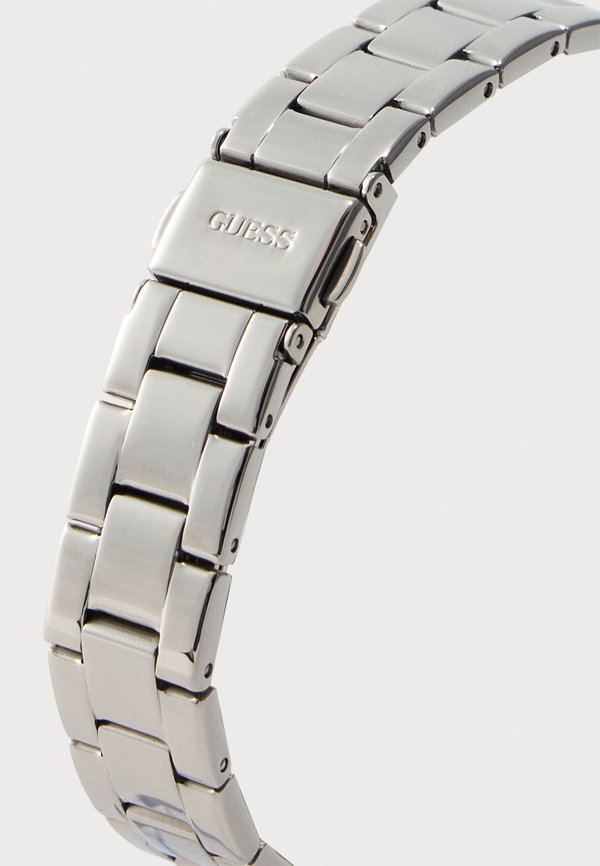 Guess AMORE