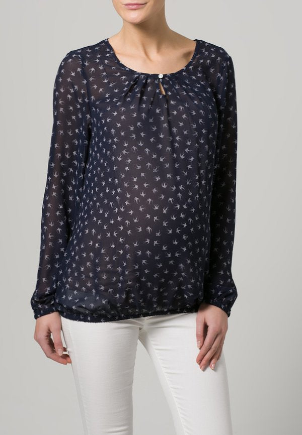 Esprit Maternity