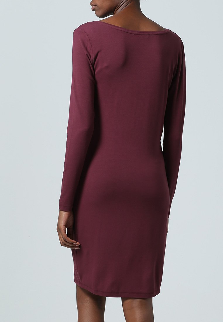 Esprit Maternity