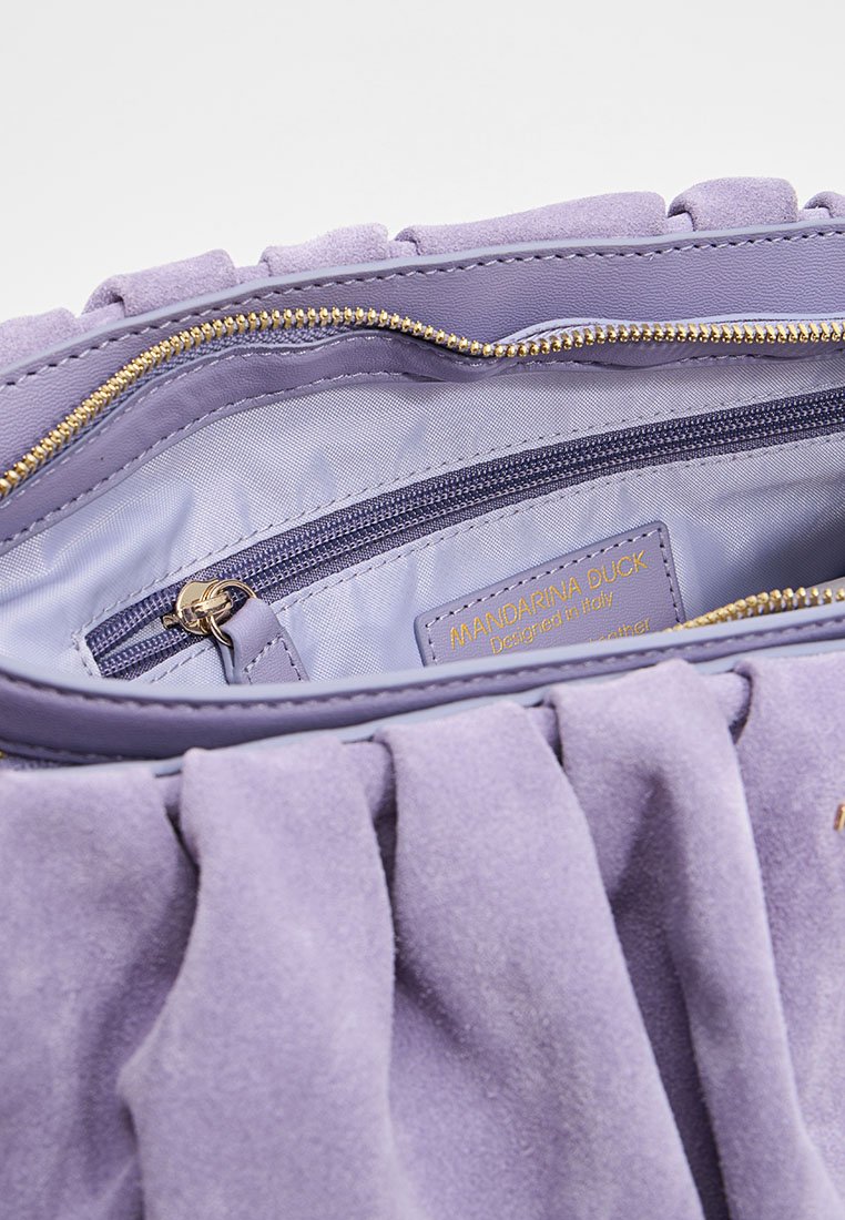 Mandarina Duck