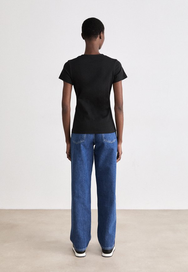 Calvin Klein Jeans LOOSE