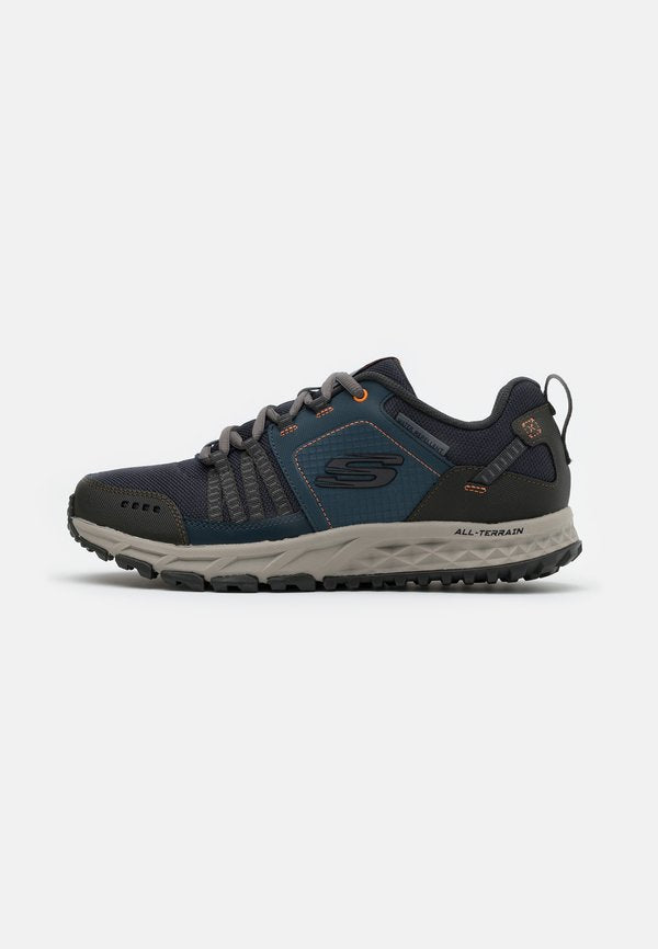 Skechers ESCAPE PLAN - Trainers - navy/orange