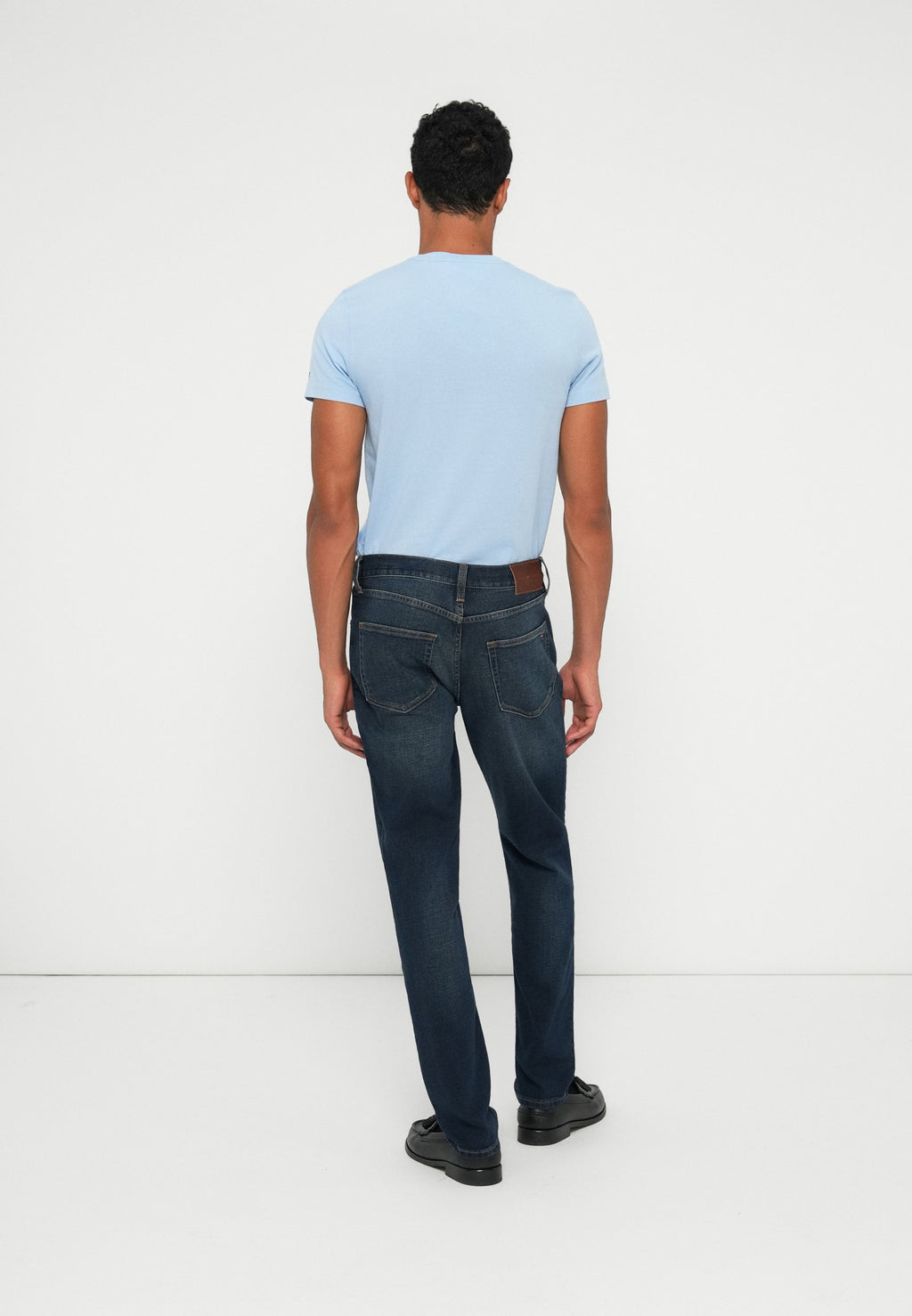 DENTON STRAIGHT LEG JEANS Media 4