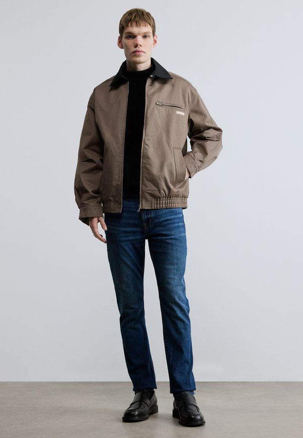 Calvin Klein Jeans SLIM TAPER