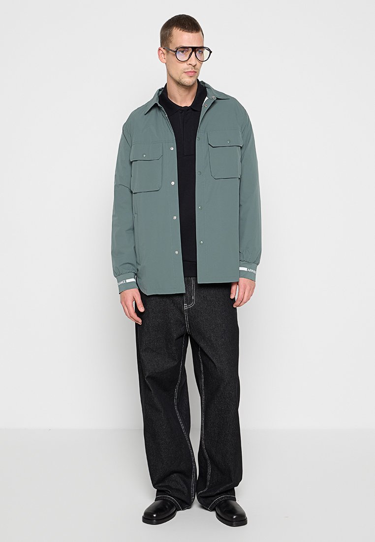 Armani Exchange Leichte Jacke Media 2