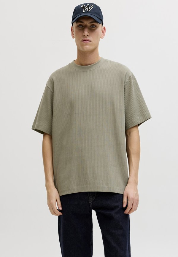 Jack & Jones T- - Basic T-shirt - vetiver