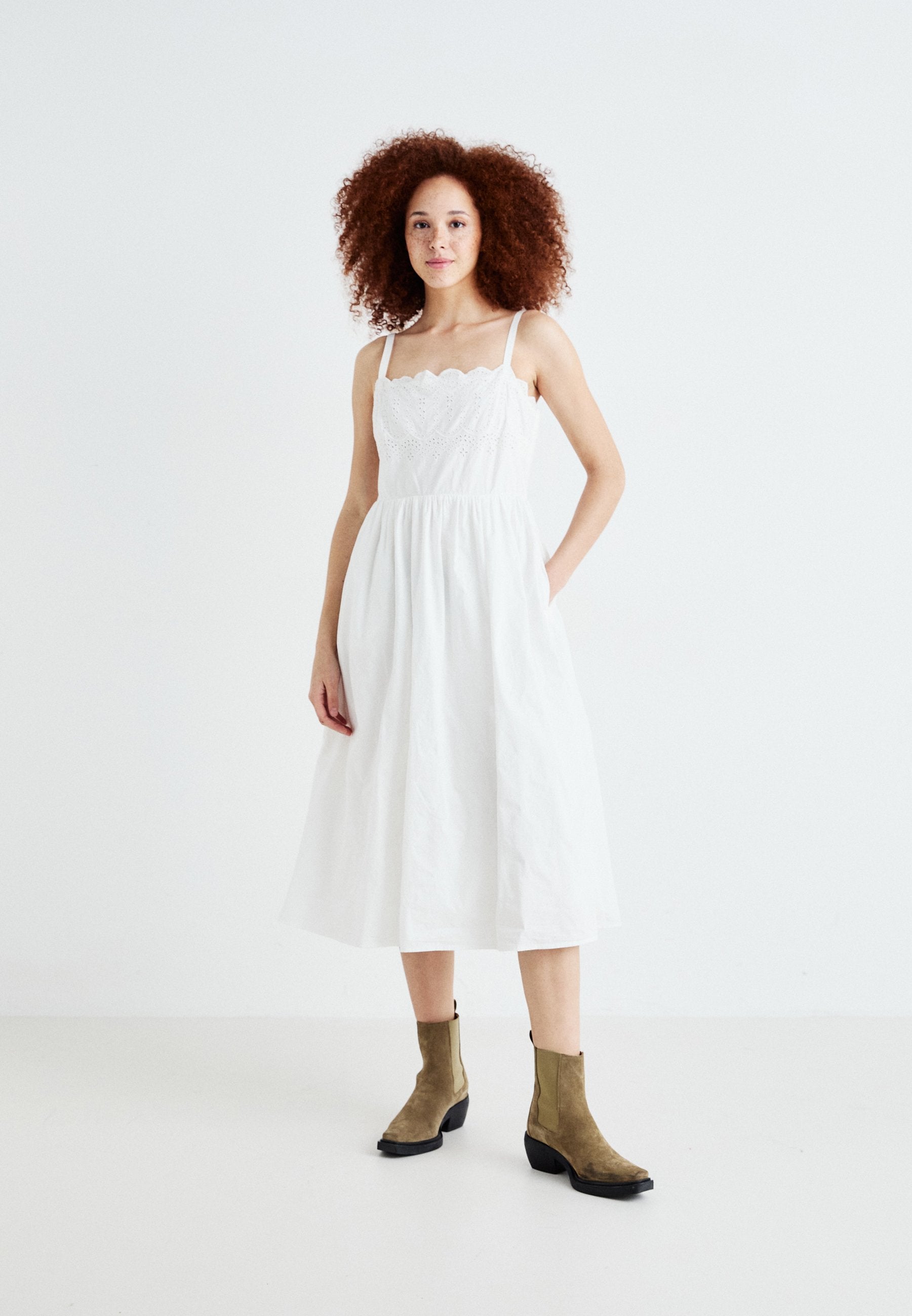 GAP EYELET MIDI DRESS