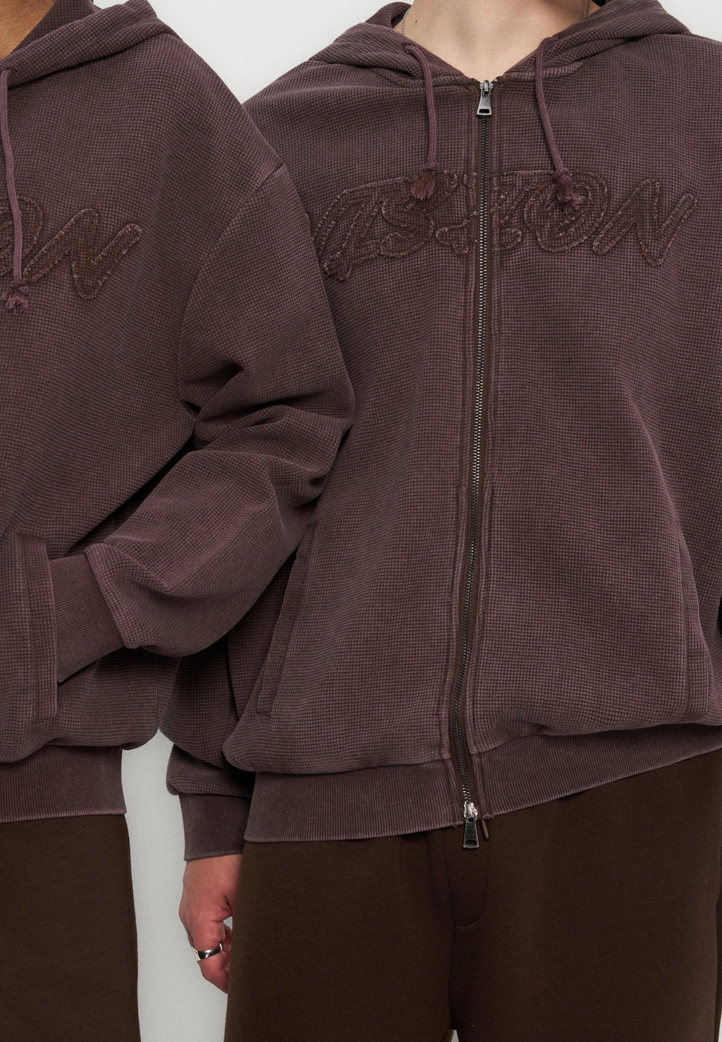 YOURTURN WAFFLE BOXY FIT ZIP-UP HOODIE