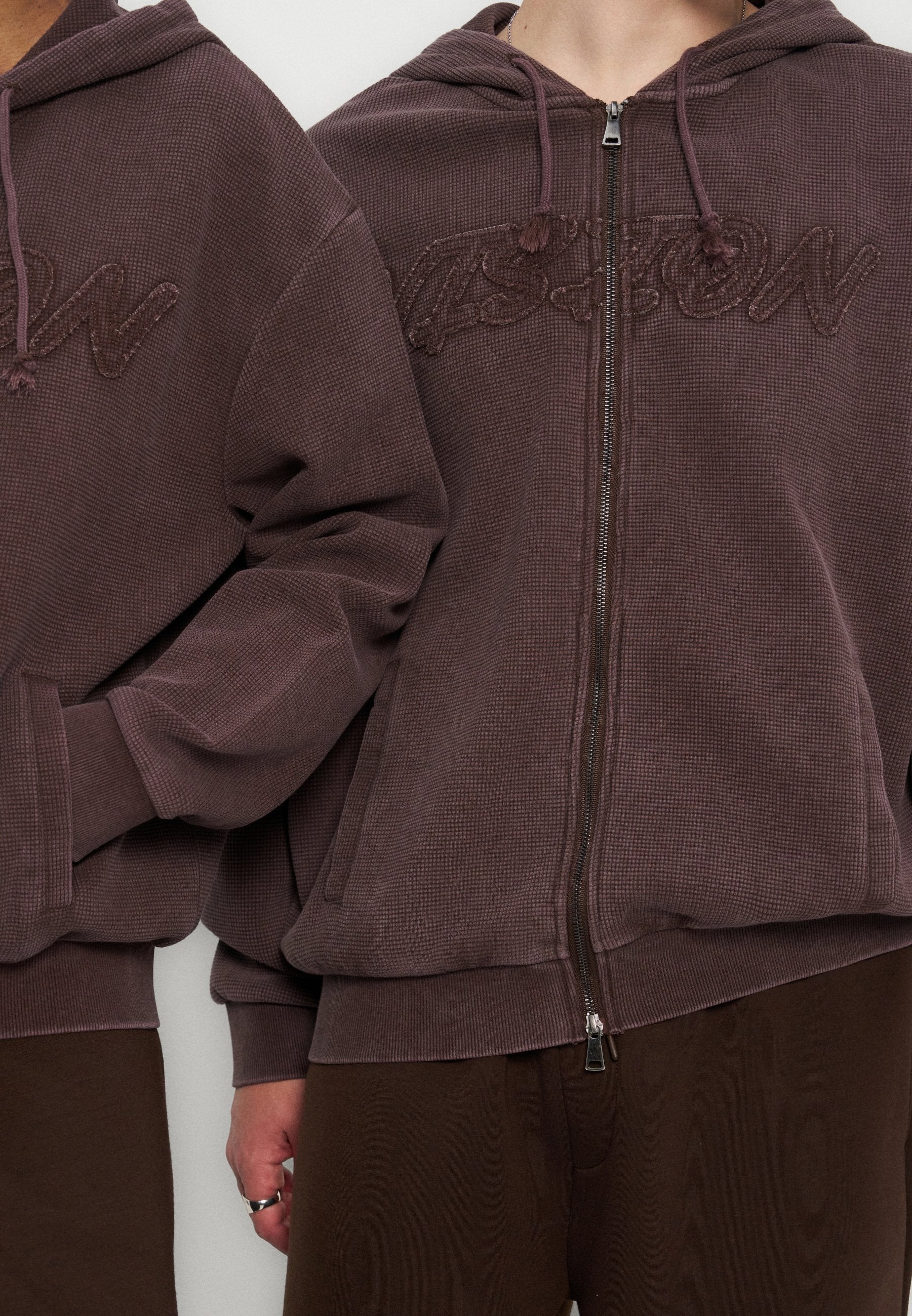 YOURTURN WAFFLE BOXY FIT ZIP-UP HOODIE