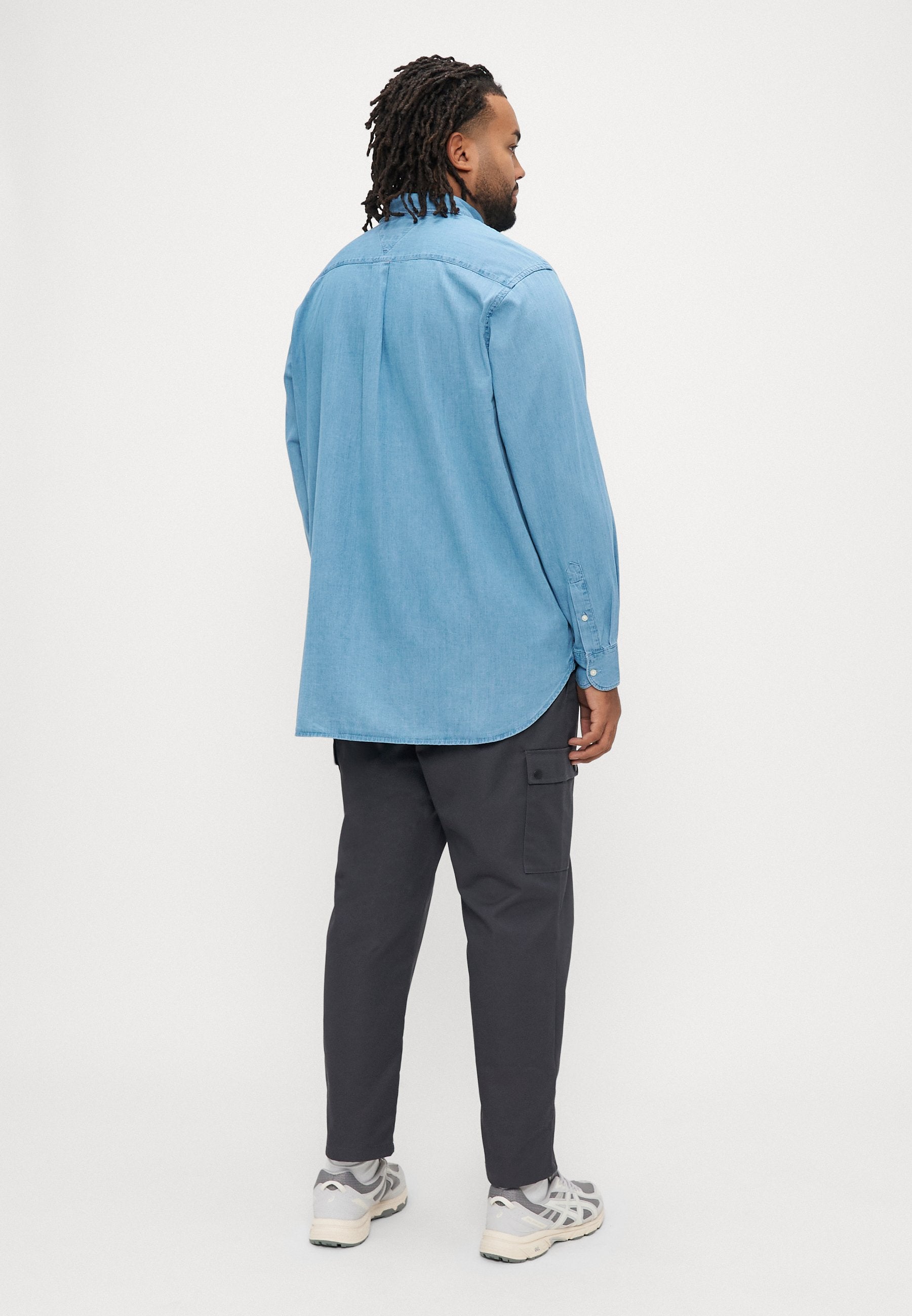 BEDFORD SHIRT Media 4
