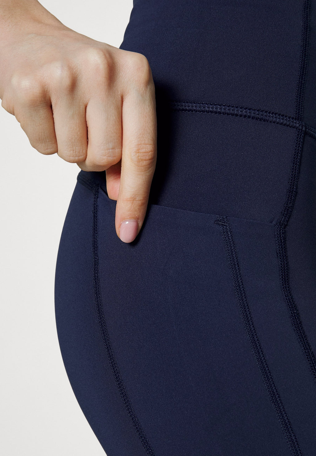 Athleta ULTIMATE STASH SHORT