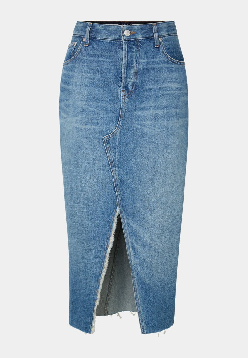 Jeansrock in hellblau mit einem vorderen Schlitz und fransigem Saum. Klassisches Fünf-Taschen-Design mit sichtbarem Nähen. Reguläre Passform.